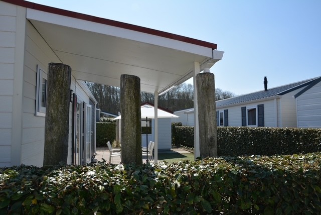 Zeeuws chalet achter de duinen bij Zoutelande, 4-6 personen
